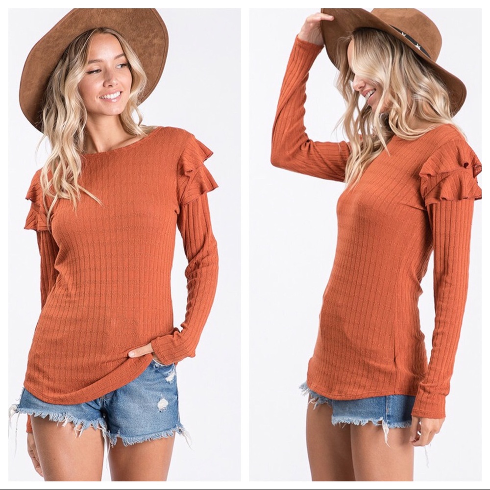 CLEARANCE-FIRM‼️Katelynn Ruffled Shoulder Top-Rust